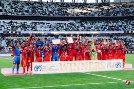 美媒更新交易市场5条大鱼：哈登受多队追捧，勇士或大代价追浓眉