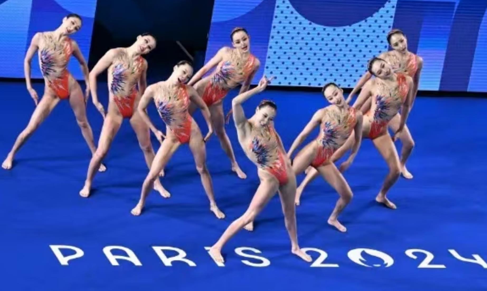 阿斯：西足协想留库巴西到周日再决定，巴萨希望球员立即返回